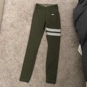 Stronger athletic leggings